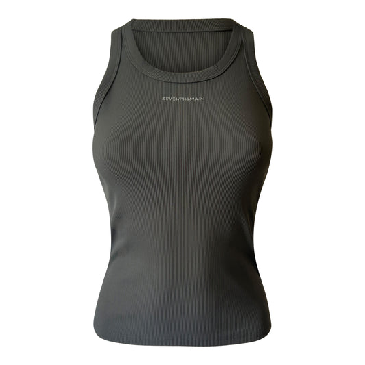 Momentum Tank